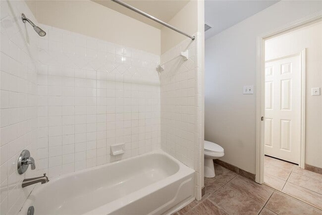 Building Photo - 915 Double File Trail