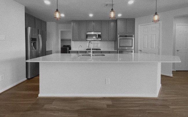 Building Photo - 25621 Ramsey Heights Way