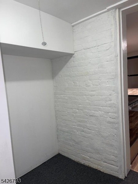 Building Photo - 355 Elm St