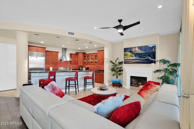 Building Photo - 8 Biltmore Estates Dr