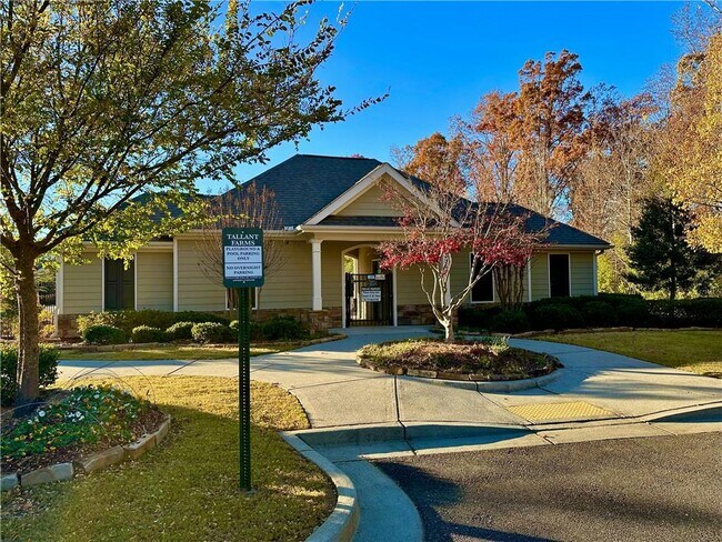 Building Photo - 3805 Alden Pl