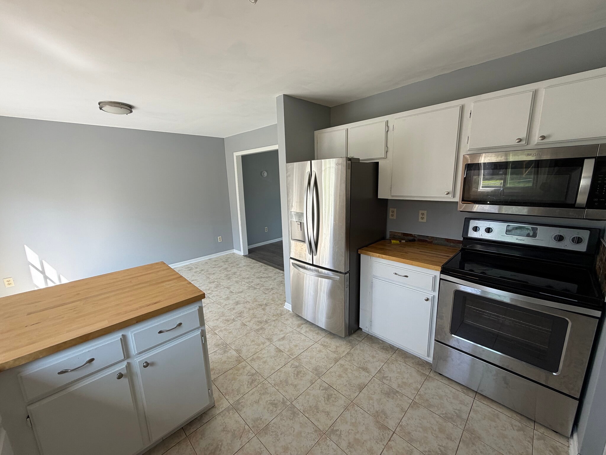 Building Photo - 4533 Cinnamon Ridge Trl