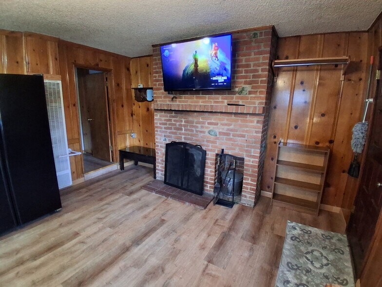 Building Photo - 601 Highway 50