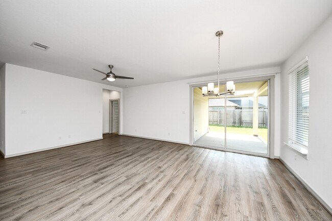 Building Photo - 3014 Jackmans Diamond