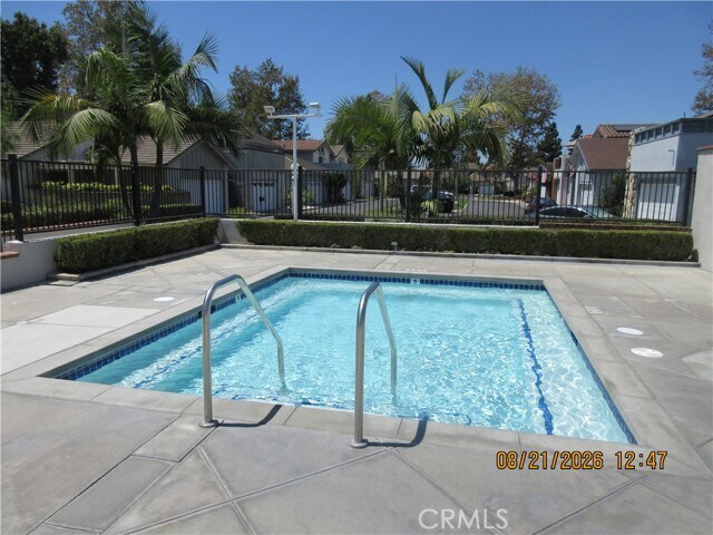 Building Photo - 6777 Ossabaw Ct