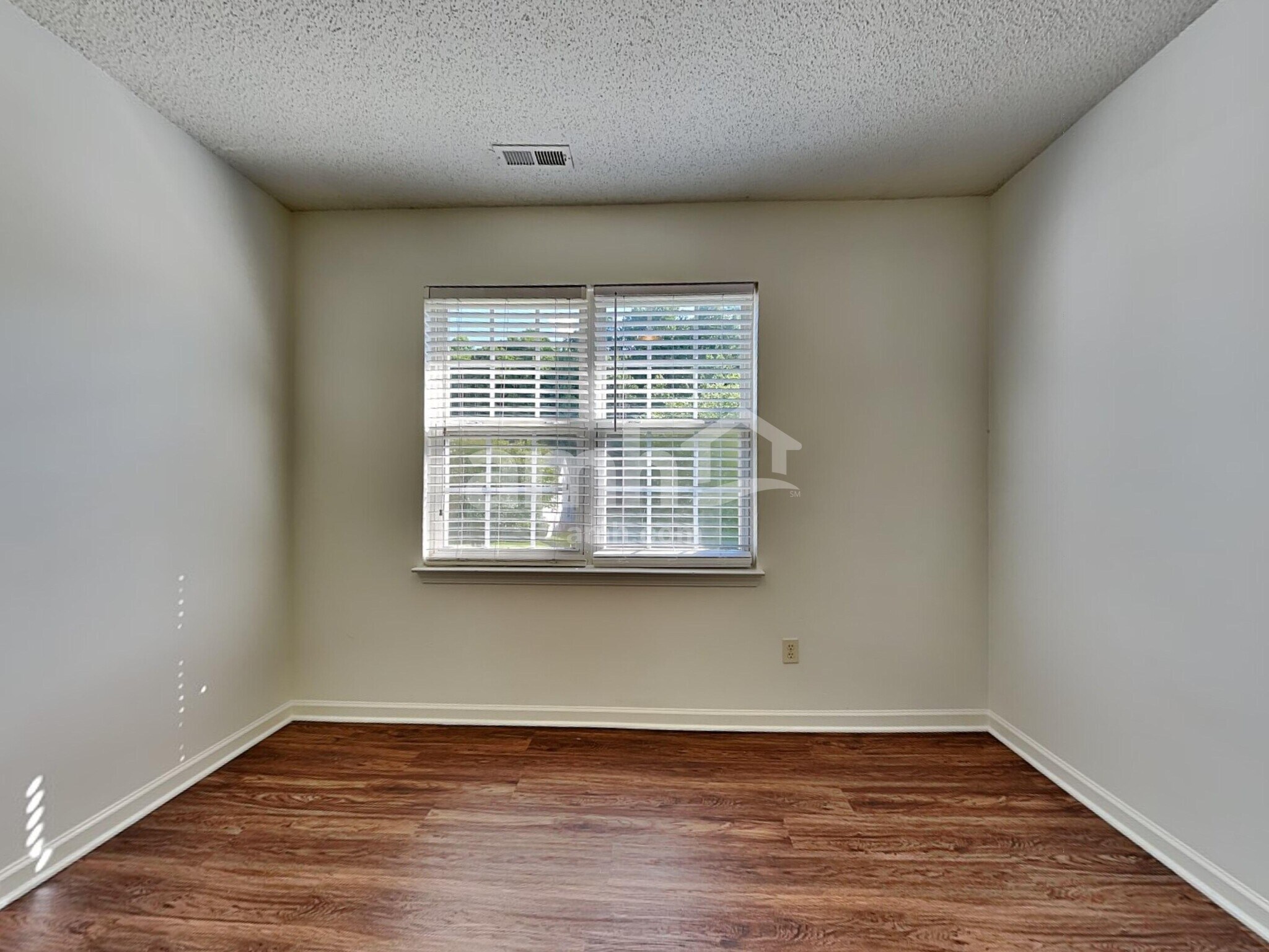 Building Photo - 3814 Sipes Ln