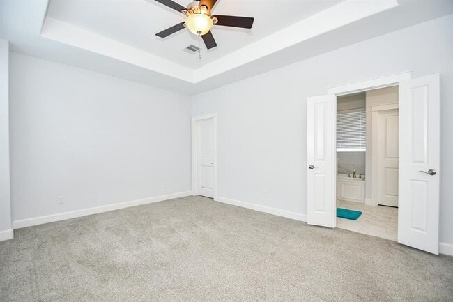 Building Photo - 703 Link Rd