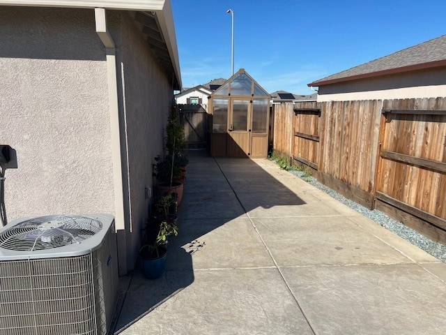 Building Photo - 2186 Mickelson Dr