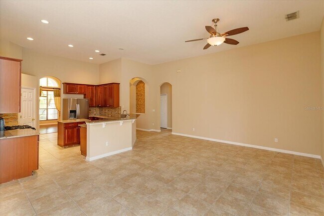 Building Photo - 11445 Vicolo Loop
