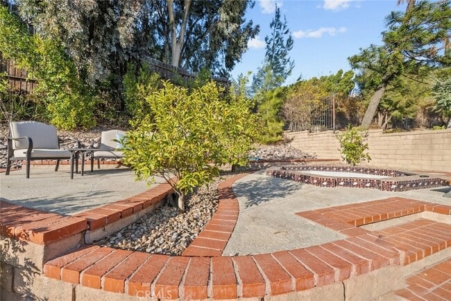 Building Photo - 13247 Mission Tierra Way