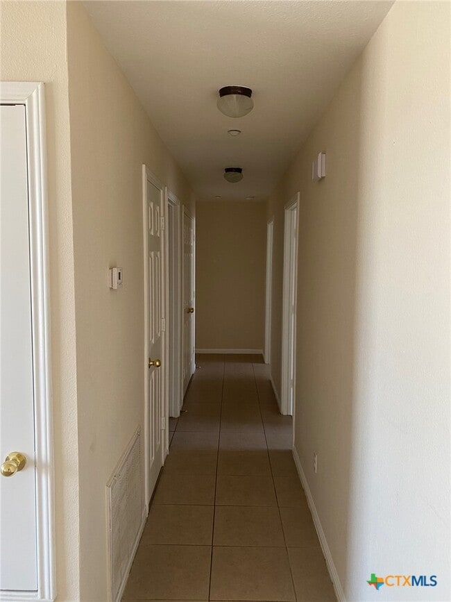 Building Photo - 3109 Douglas Fir Dr