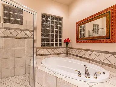 Building Photo - 2255 Tuweap Dr