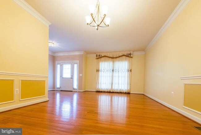 Building Photo - 18494 Quantico Gateway Dr