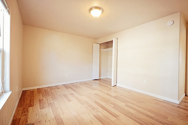 Building Photo - Four bedroom home available soon in NW Minot.