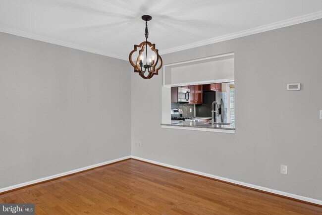 Building Photo - 7014 Gatton Square