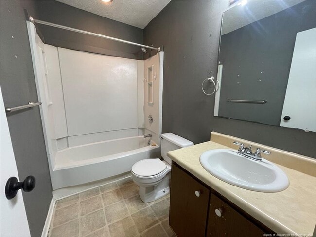 Building Photo - 5734 Waters Edge Dr