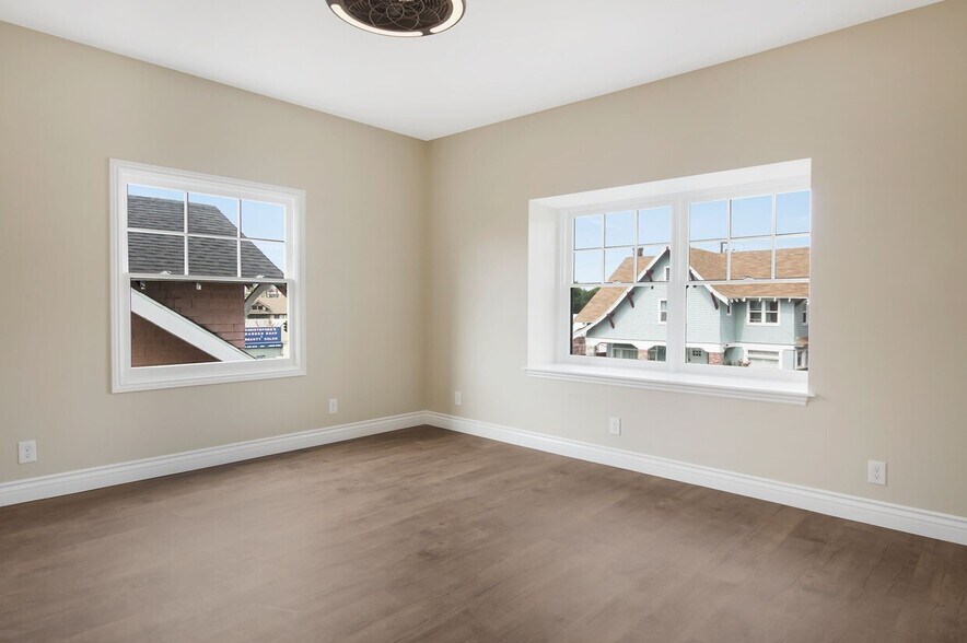 Building Photo - 1238 S Bonnie Brae St