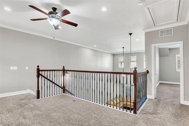 Building Photo - 4817 Bayview Dr