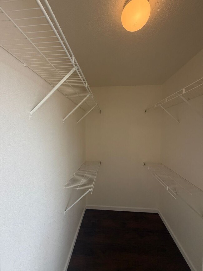 Building Photo - Chicoma Way 1832 NW