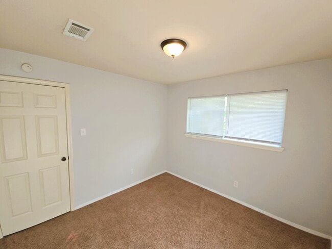 Building Photo - 5611 Caldicote St