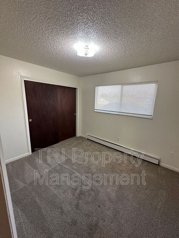 Building Photo - 1304 29th St