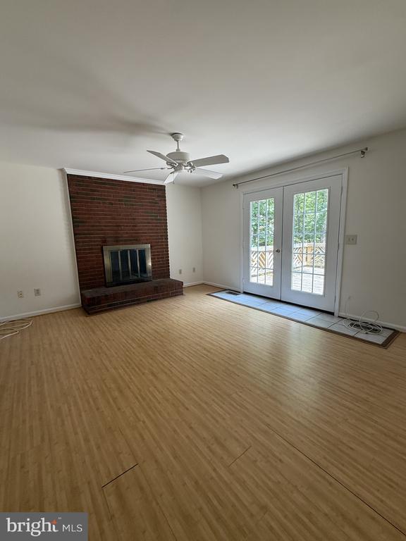 Building Photo - 845 Stonewall Ln
