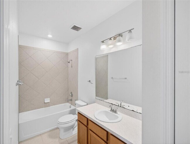 Building Photo - 2556 Leyland Cypress Ln