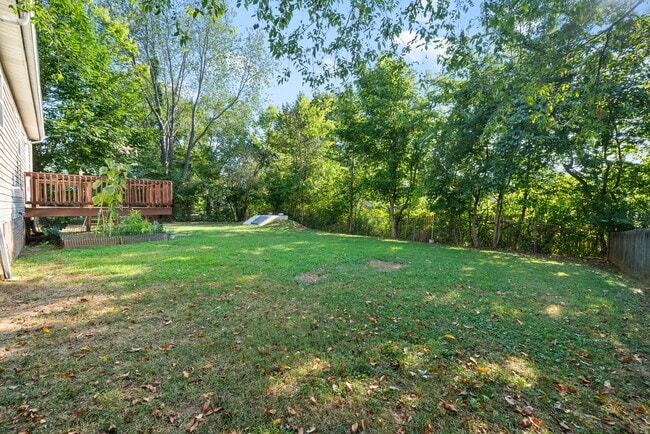 Building Photo - 3421 Oak Lawn Dr