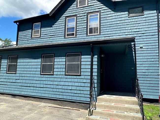 Building Photo - 36 Cross St