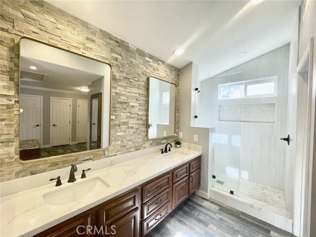 Building Photo - 6345 Amherst Ct