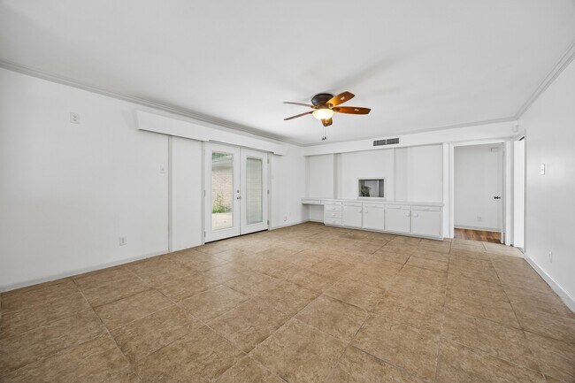 Building Photo - 4126 Martinshire Dr