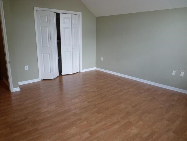 Building Photo - 10154 Whisper Pointe Dr
