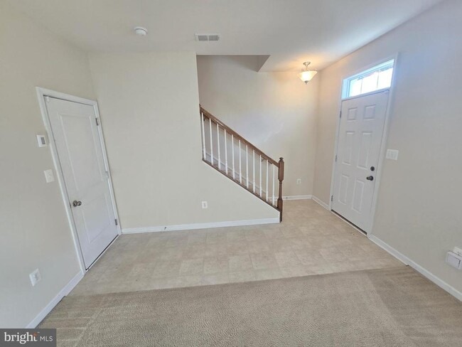 Building Photo - 705 S Macon St.