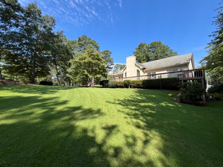 Building Photo - 7064 Brigade Ct