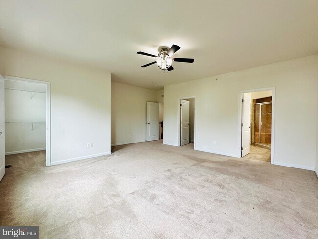 Building Photo - 7396 Brunson Cir