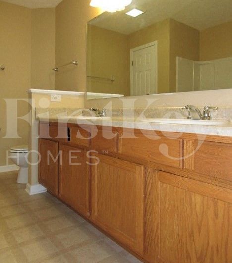 Building Photo - 11419 High Grass Dr