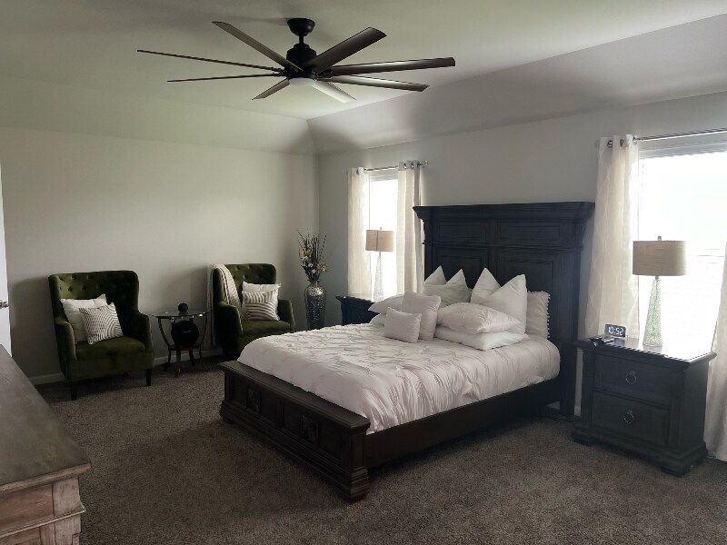 Building Photo - 713 Correns Ln