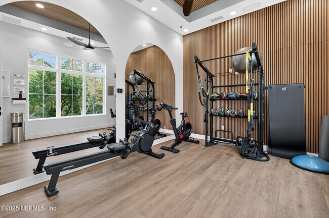 Building Photo - 105 Wye Rd