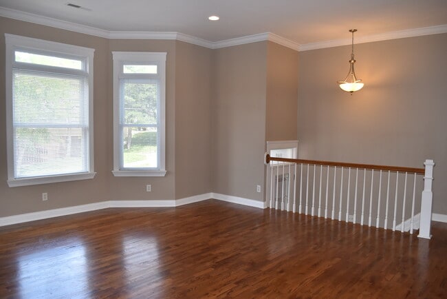 Building Photo - 2107 Herrick Ave