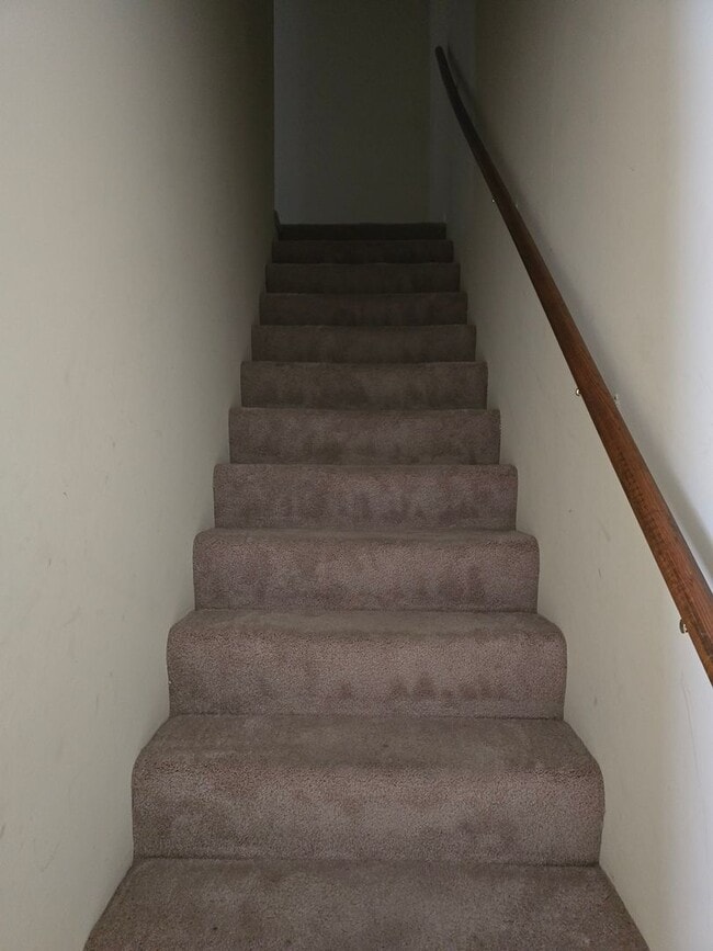 Building Photo - 2906-2908 N. Willowbrook