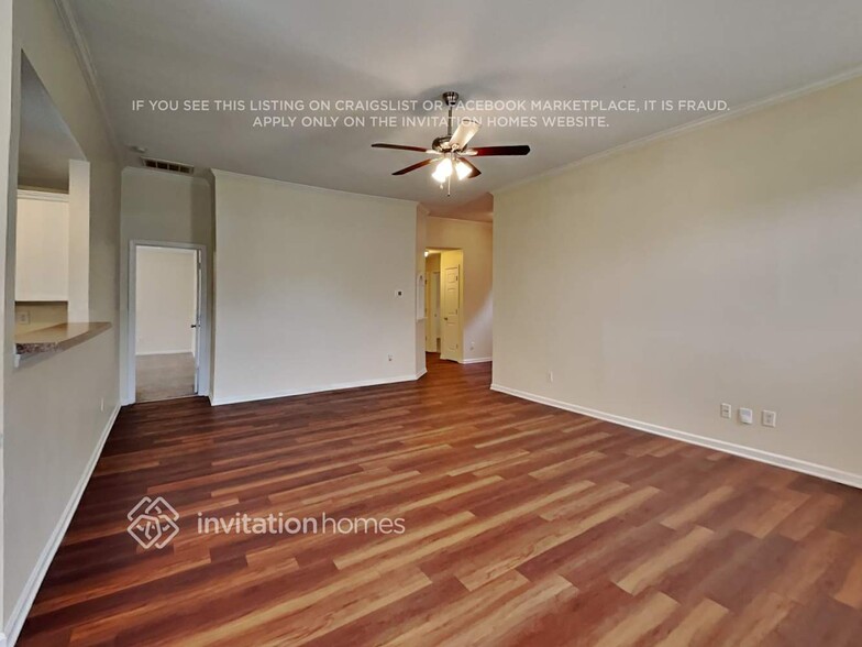 Building Photo - 7135 Badenoch Ct