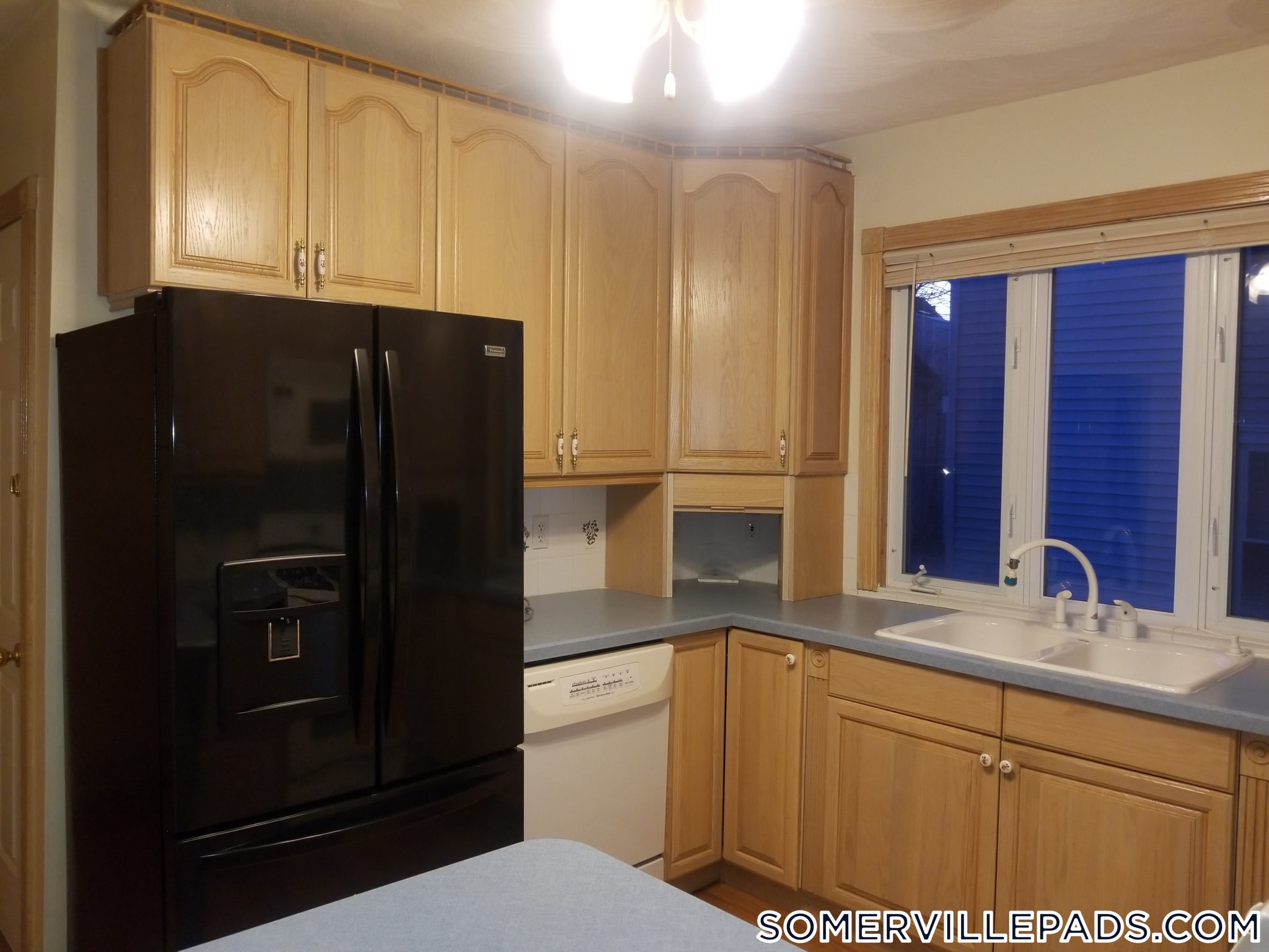 Building Photo - 96 Conwell Ave