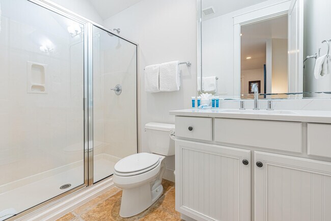 Building Photo - 2442 Bungalo Ln