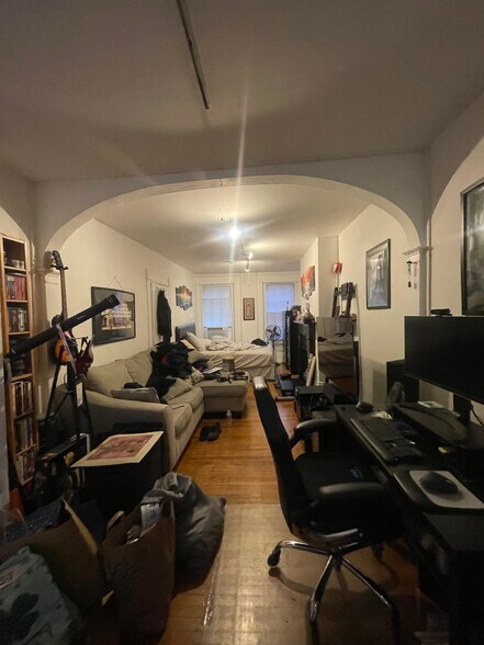 Building Photo - 52 S Russell St