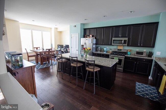 Building Photo - 43754 Winterberry Wy