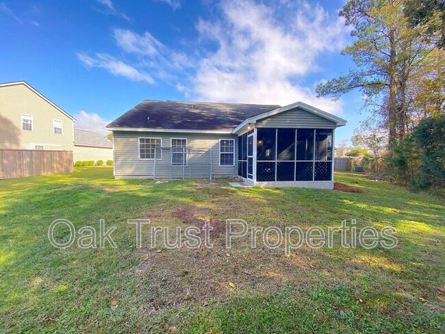 Building Photo - 411 Brookfield Ln