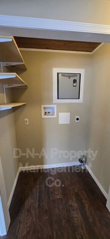 Building Photo - 204 Dogwood Ln