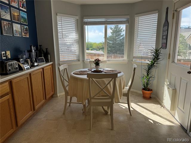 Building Photo - 6087 S Quatar Way