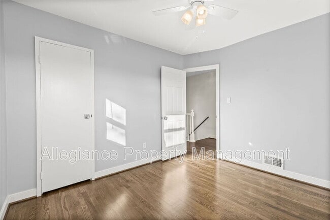 Building Photo - 3918 Usher Ave