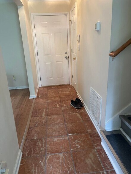 Building Photo - 5759 Cedar Croft Ct